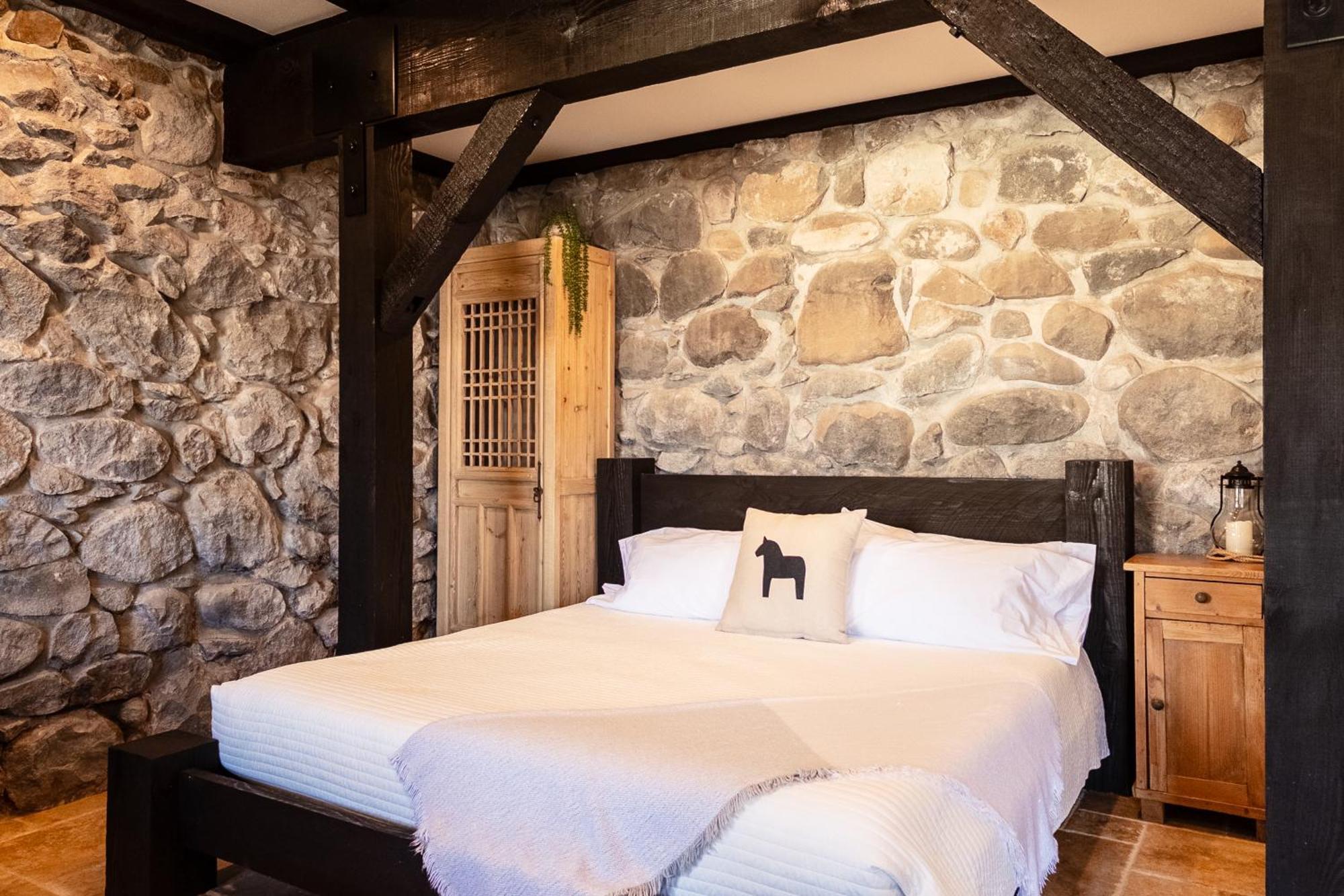 Horsefeathers Hotel Hood River Bagian luar foto